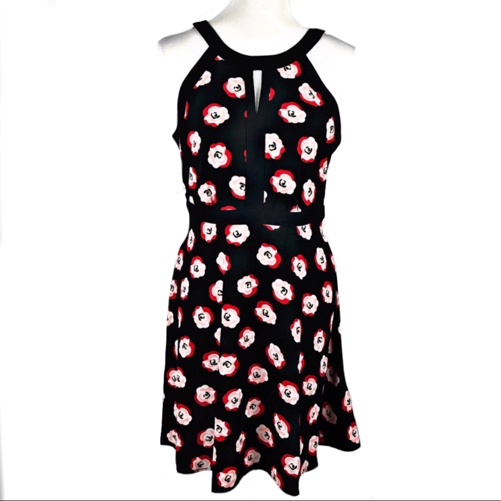 ELLE pretty little rose 🌹 dress